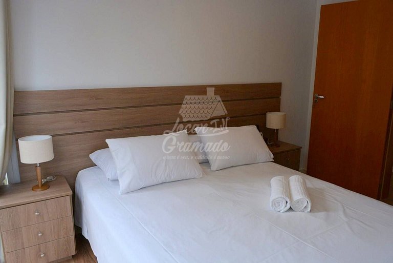 Apartamento Amplo Centro, Gramado, 100m da Rua Coberta