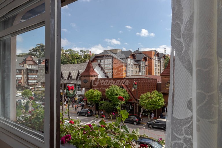 Apartamento Centro Gramado, 100 m da Rua Coberta