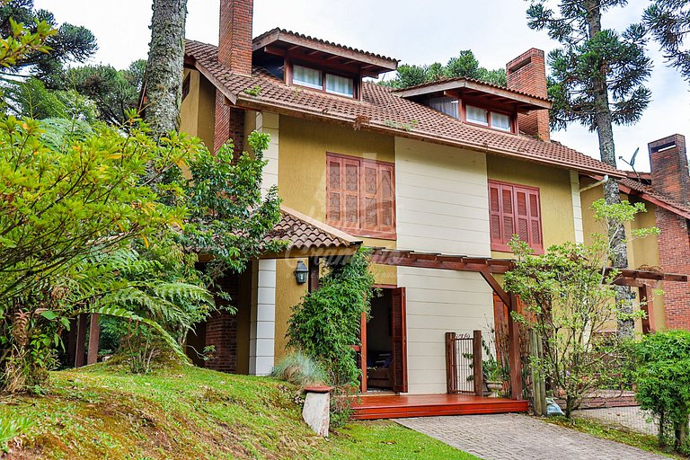 Casa de temporada em Canela RS.