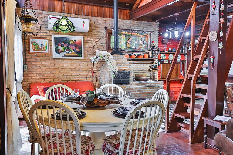 Casa Ampla em Gramado, próxima ao centro