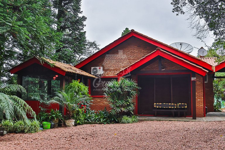 Casa Ampla em Gramado, próxima ao centro