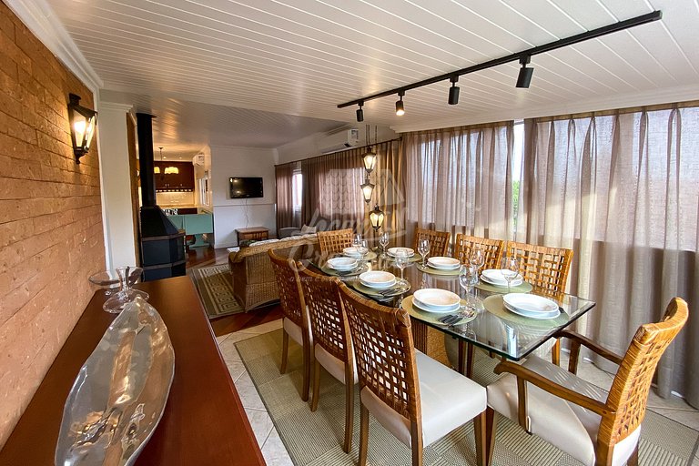 Apartamento Gramado, 20m da Rua Torta