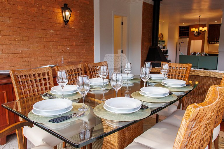 Apartamento Gramado, 20m da Rua Torta