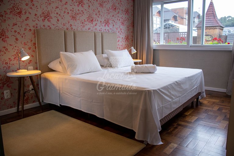 Apartamento a 100m da Rua Coberta