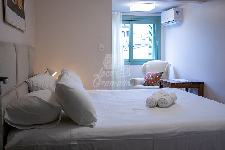 Apartamento a 100m da Rua Coberta