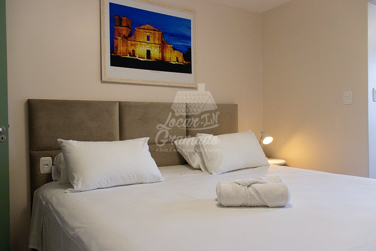 Apartamento a 100m da Rua Coberta