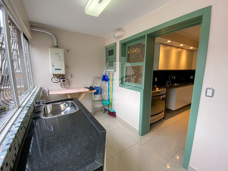 Apartamento a 100m da Rua Coberta