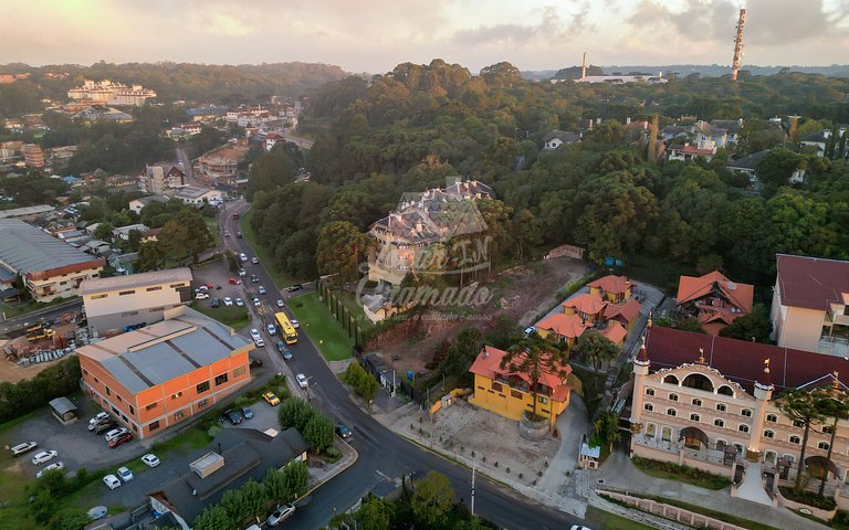 LOCAR-IN GRAMADO - Chalés e Apartamentos Hill Top Centro