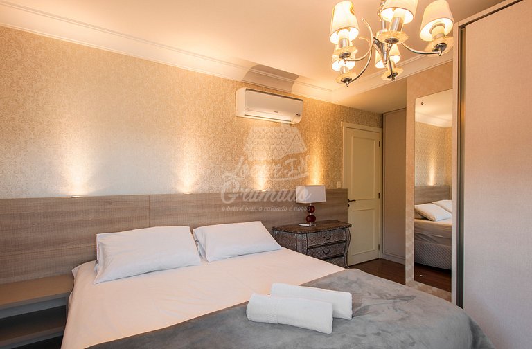 Apartamento Gramado, bairro Floresta
