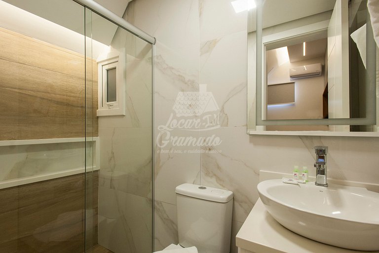 Apartamento Amplo, Gramado, 50m da Igreja de Pedra