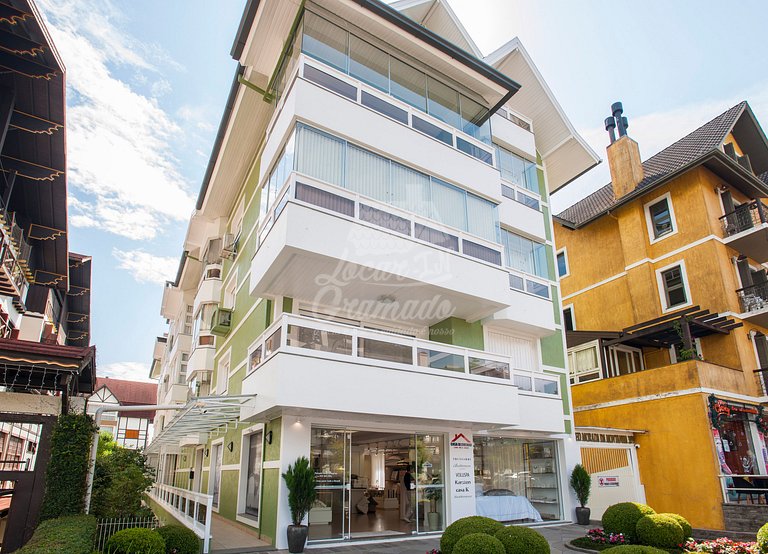 Apartamento Centro de Gramado, próximo a Rua Coberta